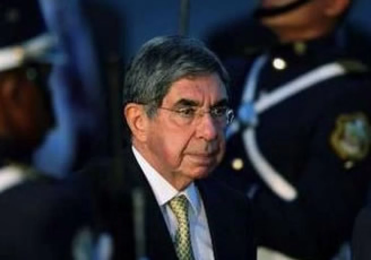 Óscar Arias, presidente de Costa Rica, ayudará a solucionar la crisis política que padece Honduras. (Foto: Reuters)