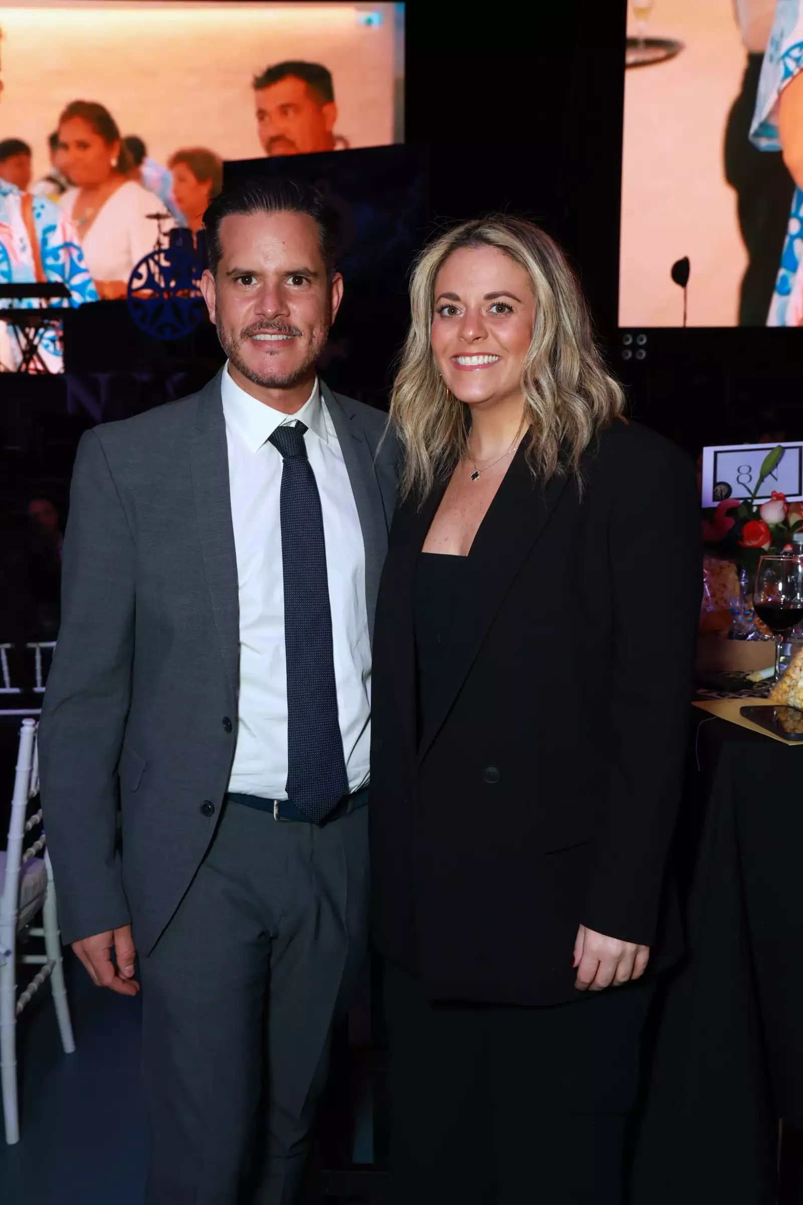 Miguel Ángel García y Pam Hamui 