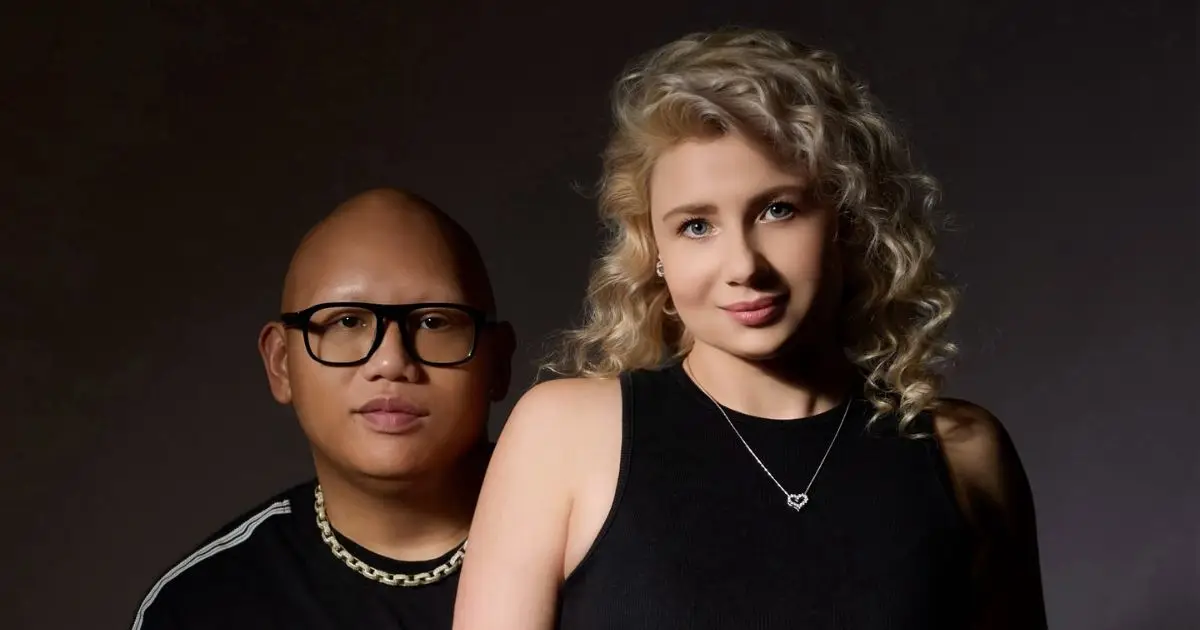 Jacob Batalon y Veronica Leahov 