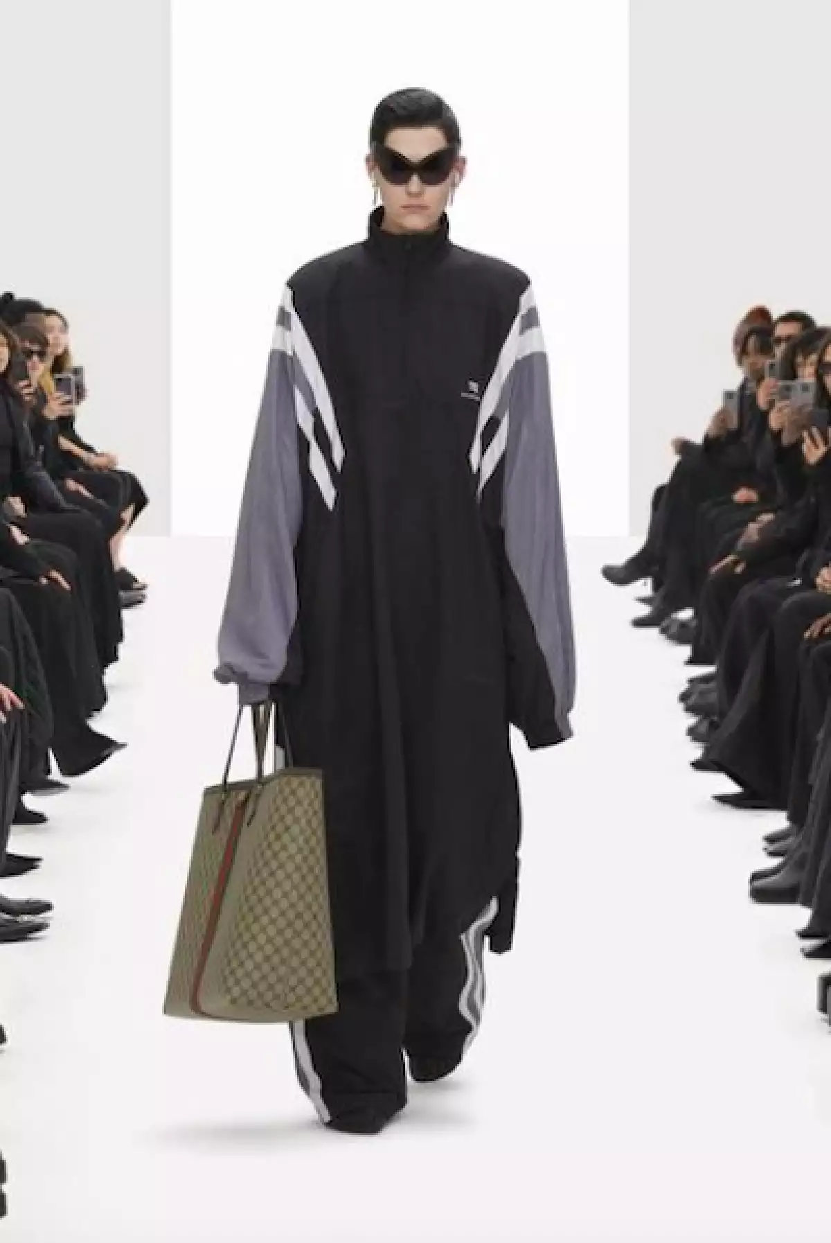 balenciaga-gucci-bag.jpg
