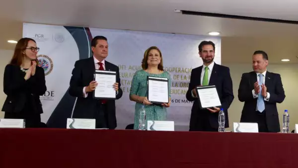 que con la firma de este acuerdo, se avanza en la implementación de nuevas acciones y adopción de nuevas prácticas a nivel internacional.
