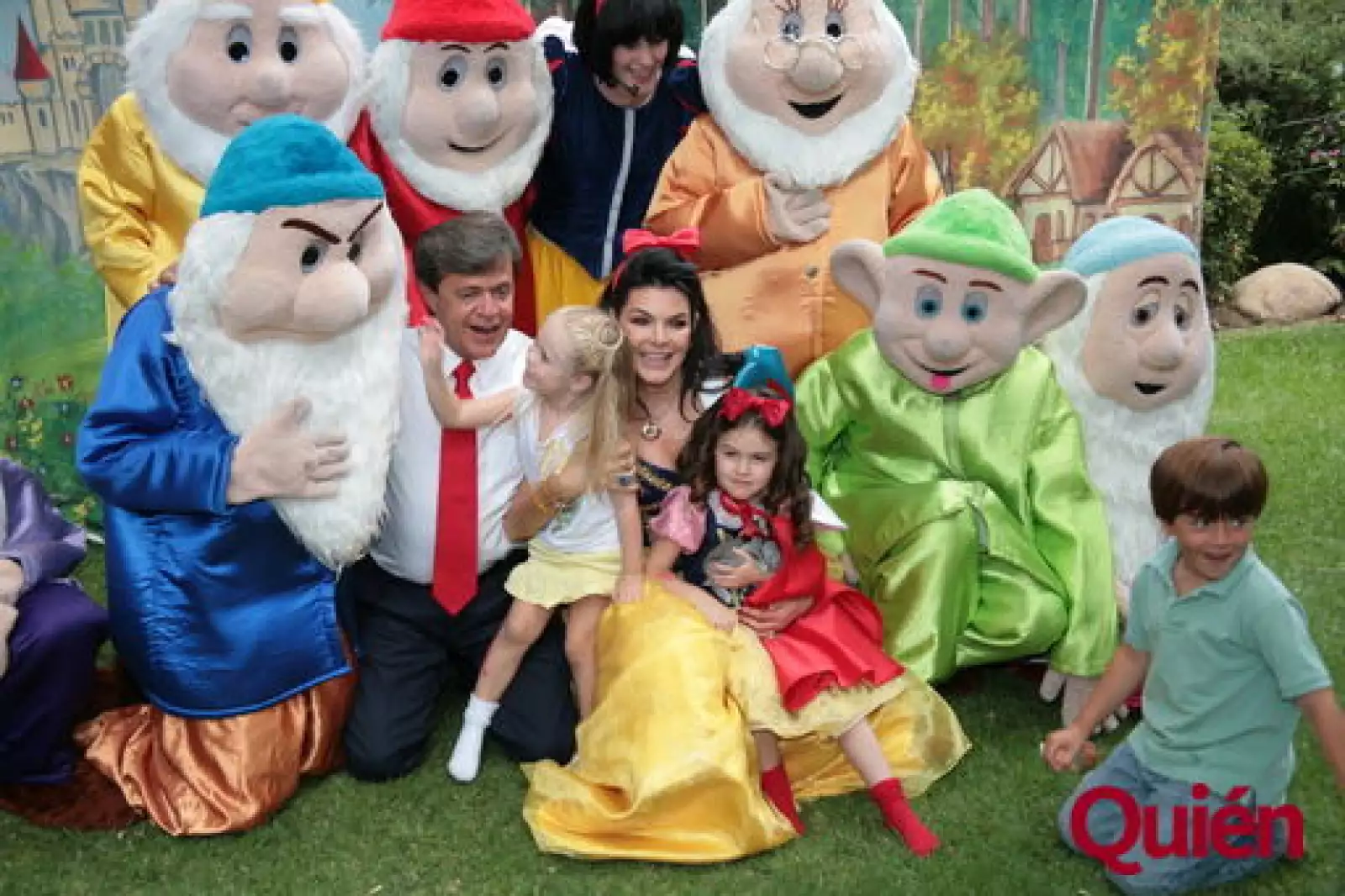 Carlos Peralta, Loreto Peralta, Mariana Peralta, Mariana Peralta, Juan Pablo Peralta