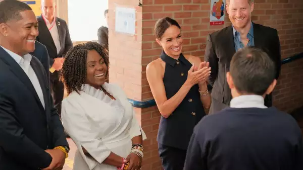 El príncipe Harry y Meghan Markle, duques de Sussex, visitan Colombia, donde los recibe la vicepresidenta Francia Márquez