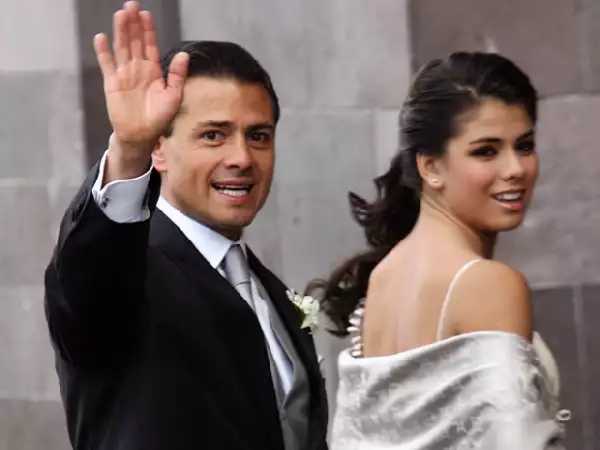 Enrique Peña Nieto llegó acompañado de Pulina, Regina, Fernanda, Sofía y Nicole.