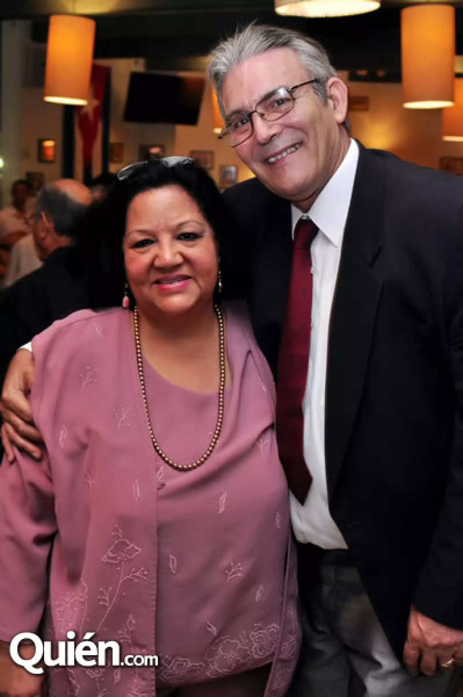 Mireya Guerra de Tirantes y Luis Tirantes Consul de Cuba