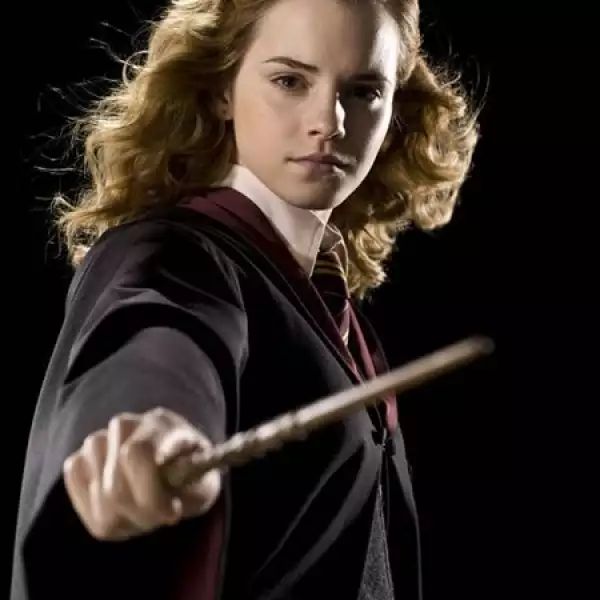 Hermione Granger, interpretada por Emma Watson en la saga Harry Potter es una de las brujas favoritas de los últimos años.