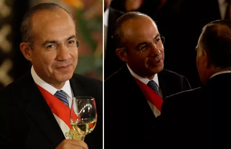 Diplomáticos y empresarios; mexicanos y extranjeros, dieron cita en Palacio Nacional para la última cena del sexenio 2006-2012.