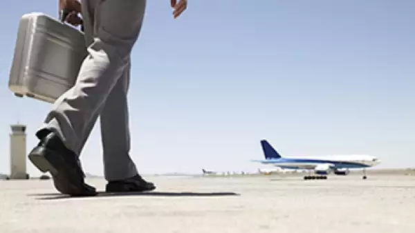 Asur opera nueve aeropuertos en el sureste de México, entre ellos el del balneario caribeño de Cancún. (Foto: Thinkstock)