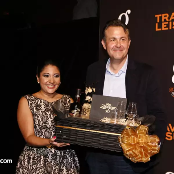 Maite Zeron,Guillermo González