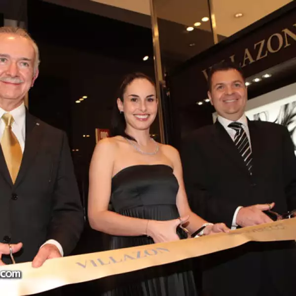 Eduardo Mallet,Ana Serradilla,Alejandro Villazon