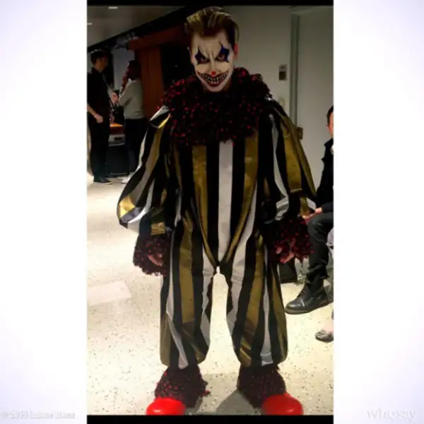 Lance Bass es el payaso más aterrador del mundo.