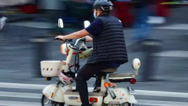 Placas para scooters, bicis y motos eléctricas en CDMX: el documentos digital que debes tener para el trámite