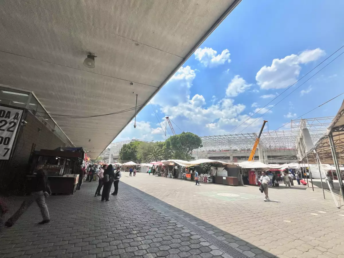 Nueva estación Observatorio en construcción
