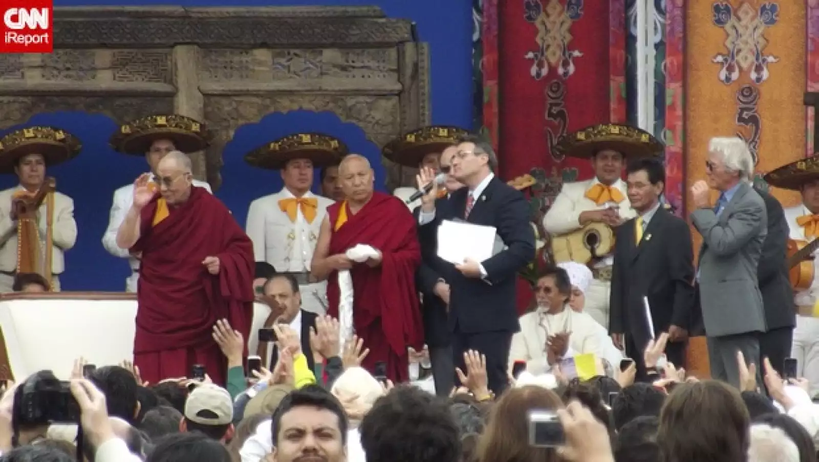 Dalai Lama - estadio Azul
