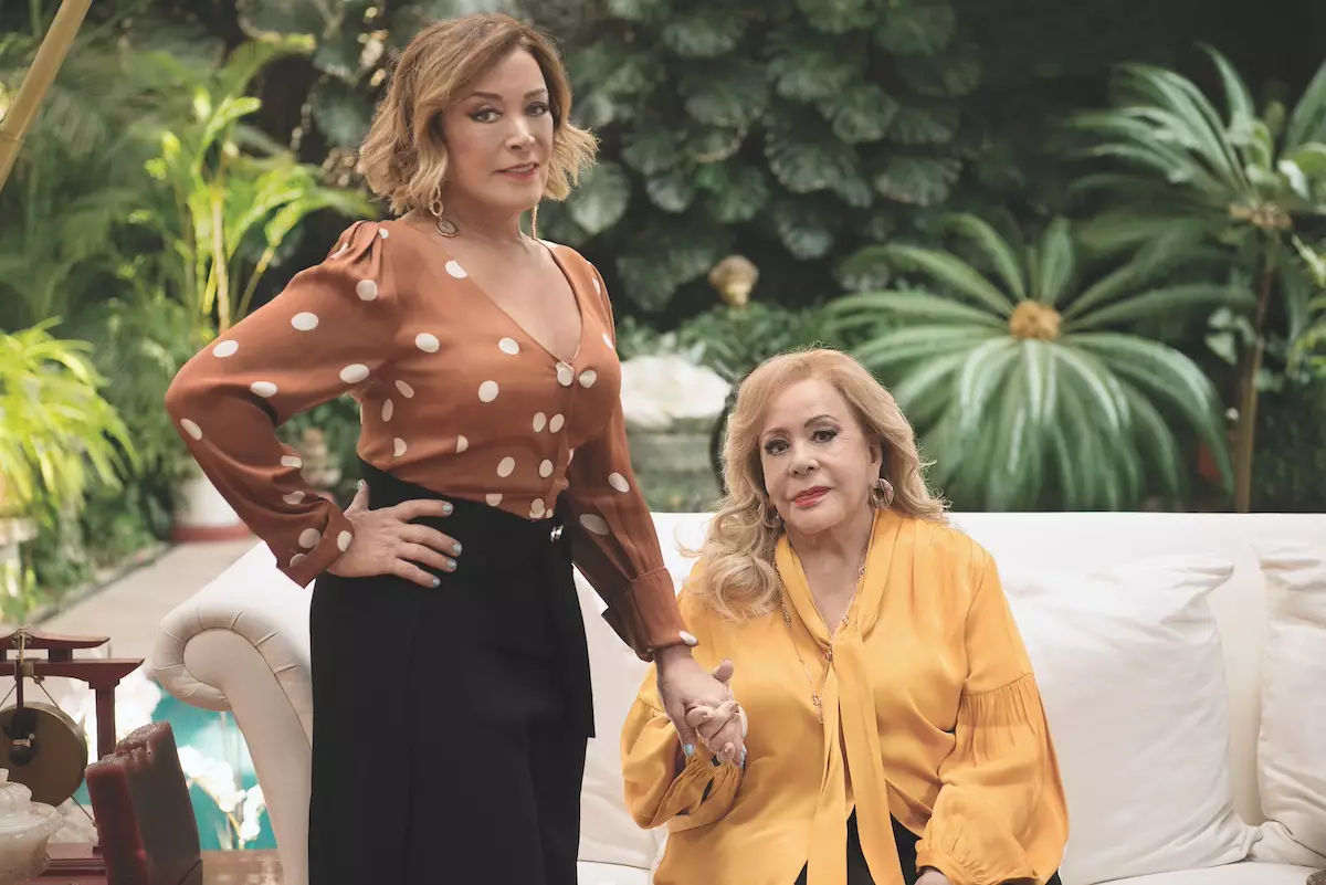 sylvia-pasquel-silvia-pinal.jpg