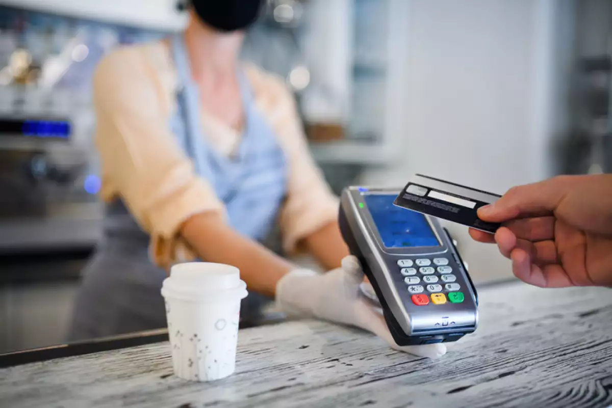 Konfío pagos con tarjetas de crédito
