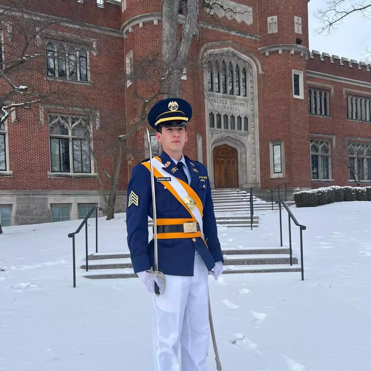 hijo-roberto-palazuelos