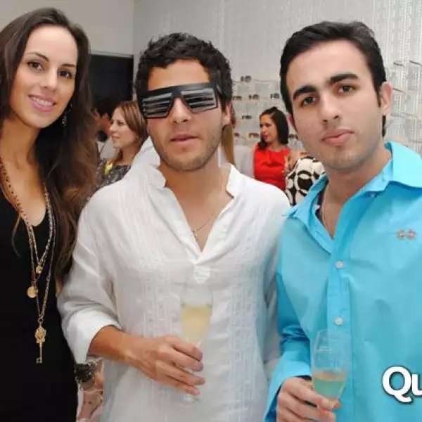 PRESENTACIÓN DE MYKITA