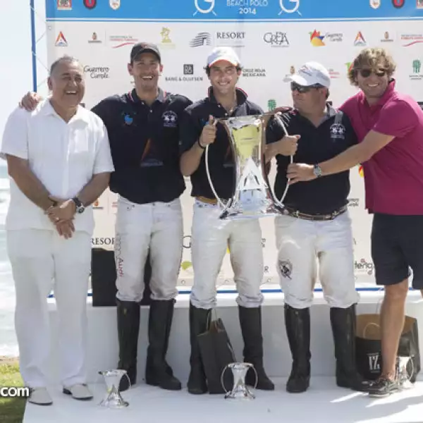 equipo ganador Triangulo del Sol