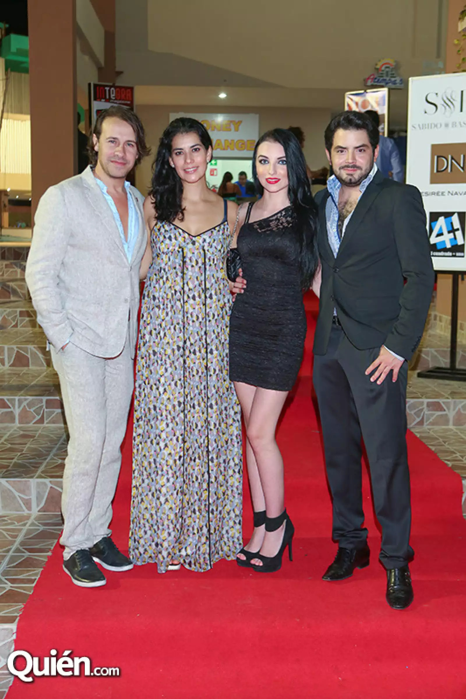 Carlos Gascón, Bárbara Escalante, Lorena Marín y José Eduardo Derbez