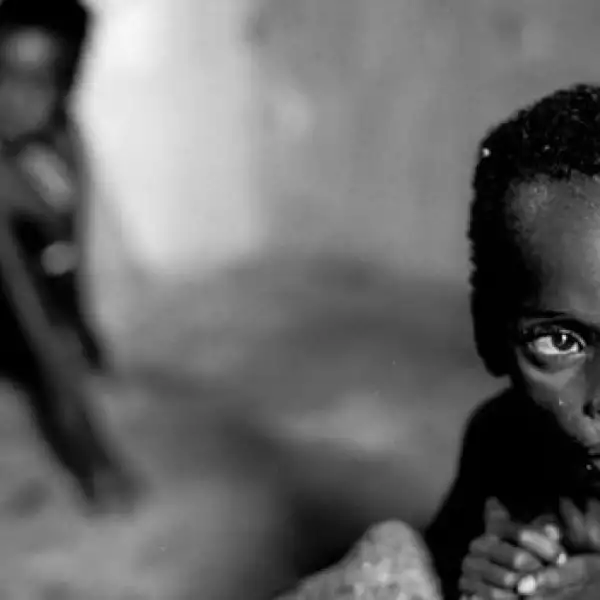 bang bang club - niña Somalia