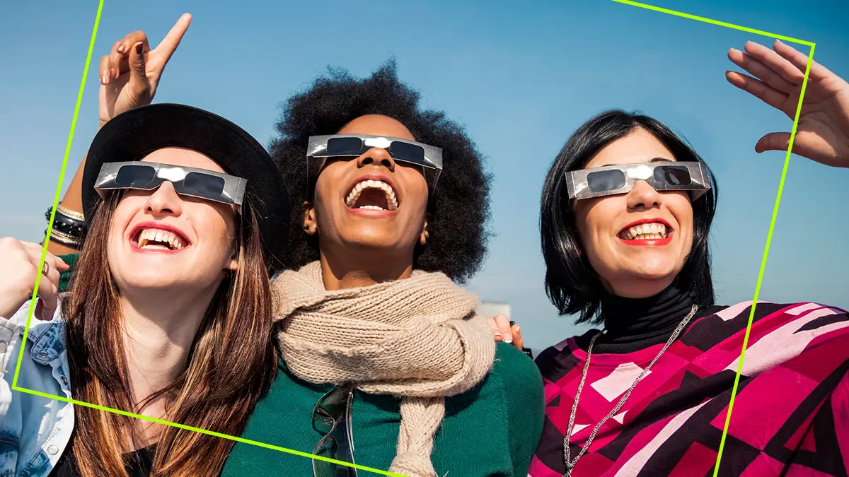 ¿Cómo saber si te dañaste los ojos por ver el eclipse solar?