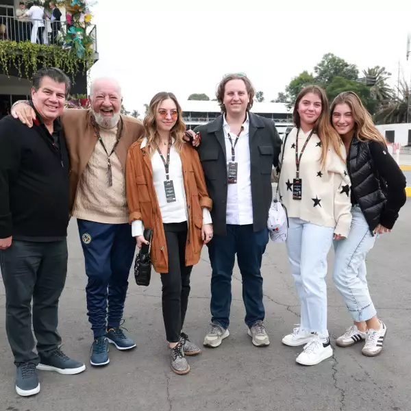 Marco Martínez, Marcos Fastlicht, Fernanda Martinez, Renata y C