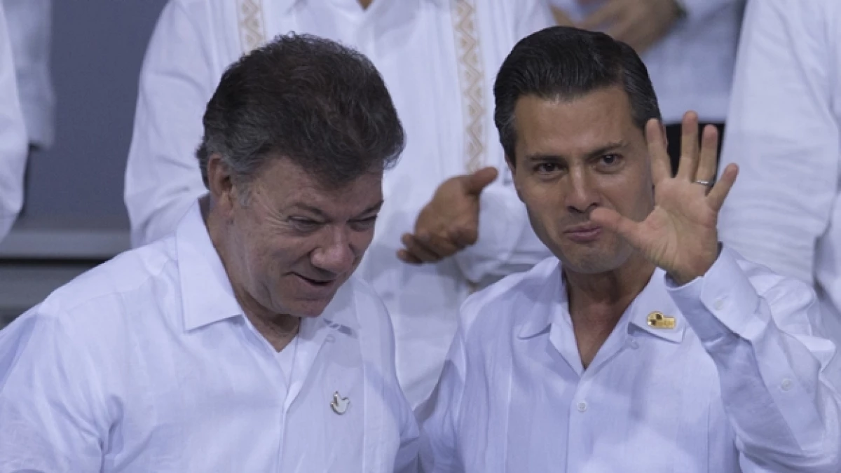 Juan Manuel Santos y Enrique Peña Nieto