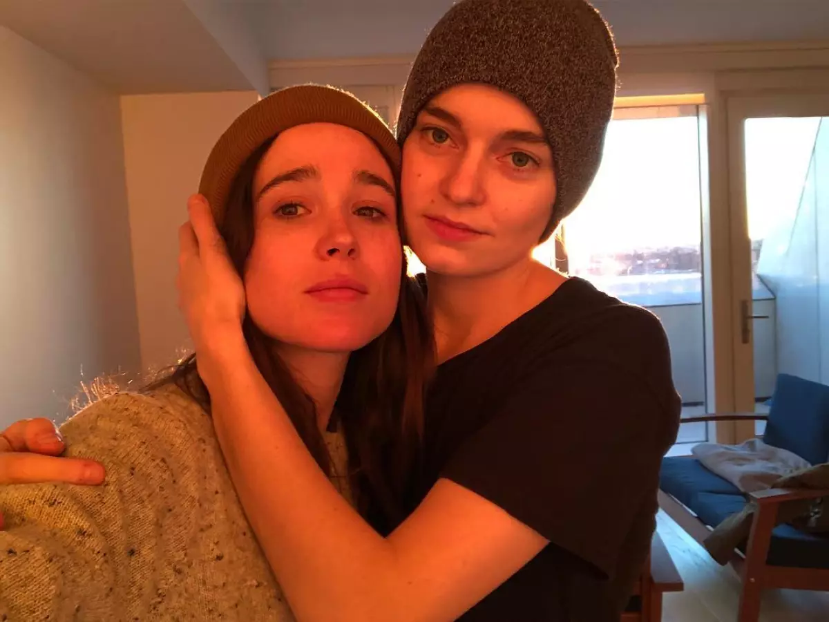 Emma Portner y Ellen Page