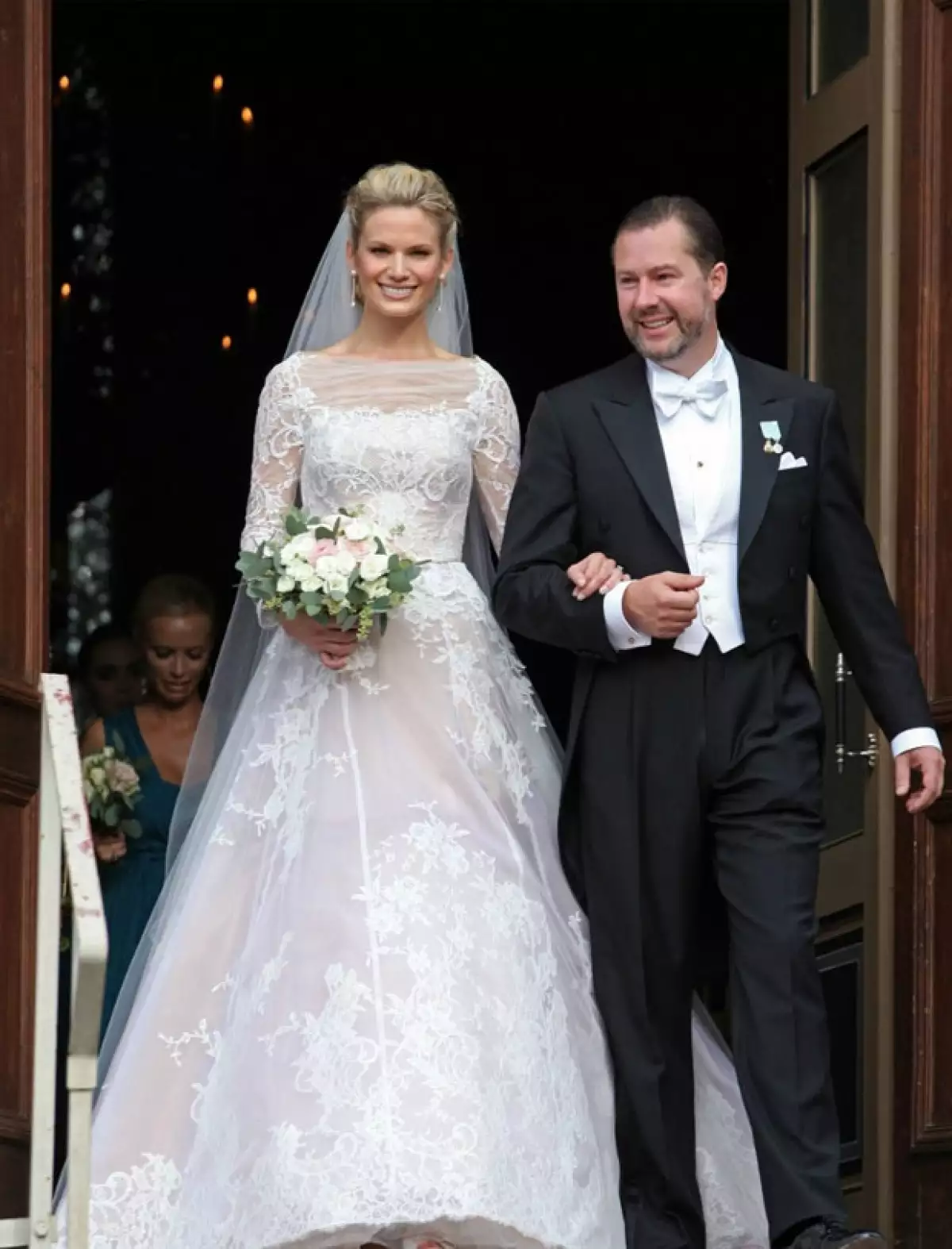 Este sábado tres parejas se dieron el "Sí": Andrea Casiraghi y Tatiana Santo Domingo de Mónaco, Gustaf Magnuson y Vicky Andren de Suecia, así como el Príncipe musulmán Rahim y Kendra Spears.