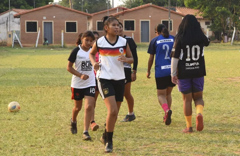 FBL-PARAGUAY-mujeres-MAKA