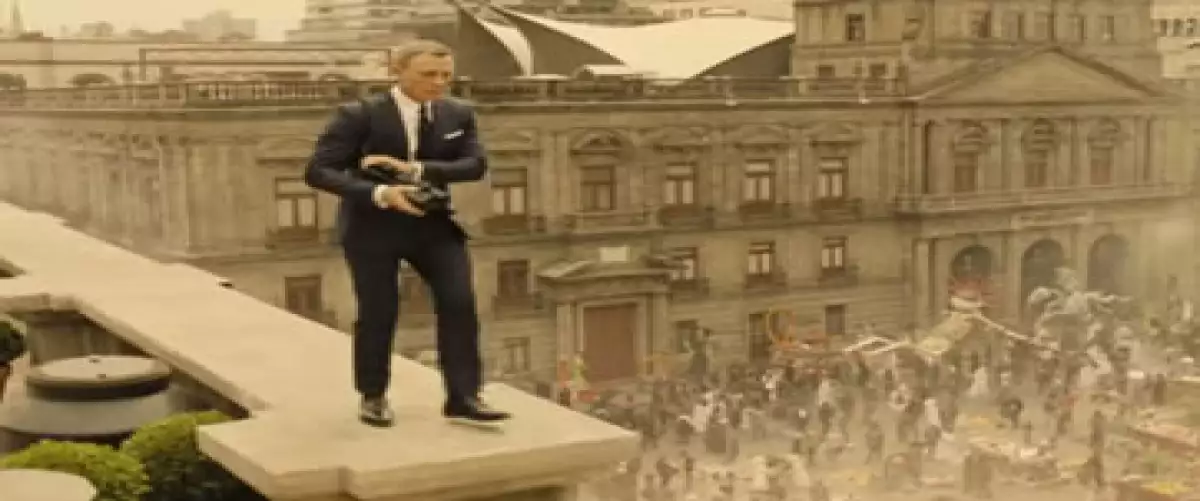 Finalmente se reveló el avance de la famosa película del espía inglés, en el que podemos ver las escenas que el actor Daniel Craig filmó en nuestro país.