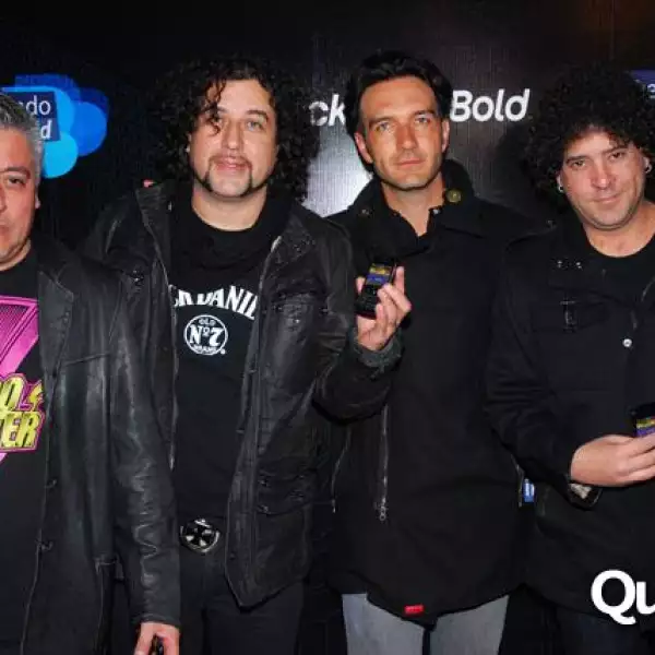 BLACKBERRY BOLD 9700