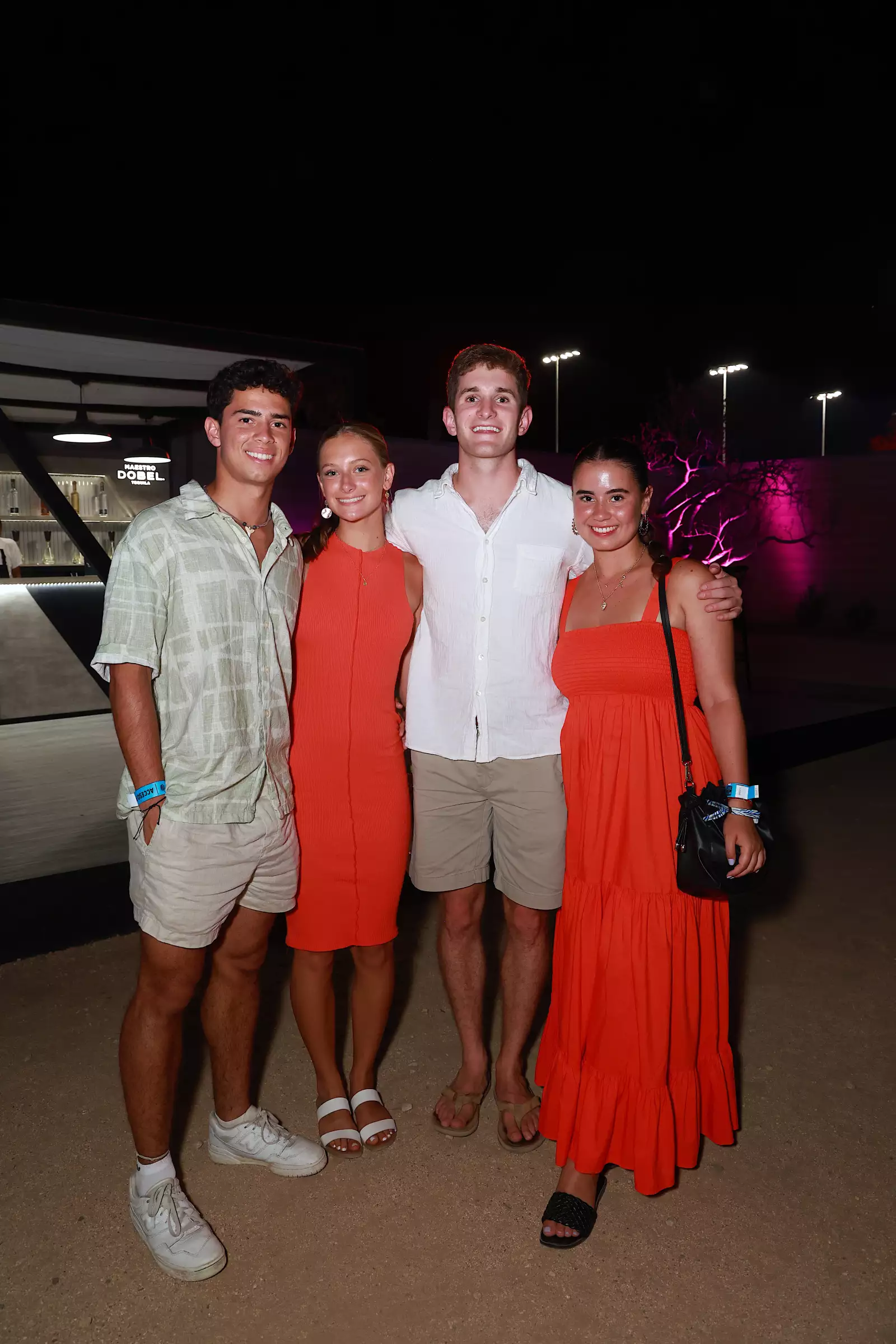 Manuel González , Ellie Parsons, Topher Bower, Ximena González