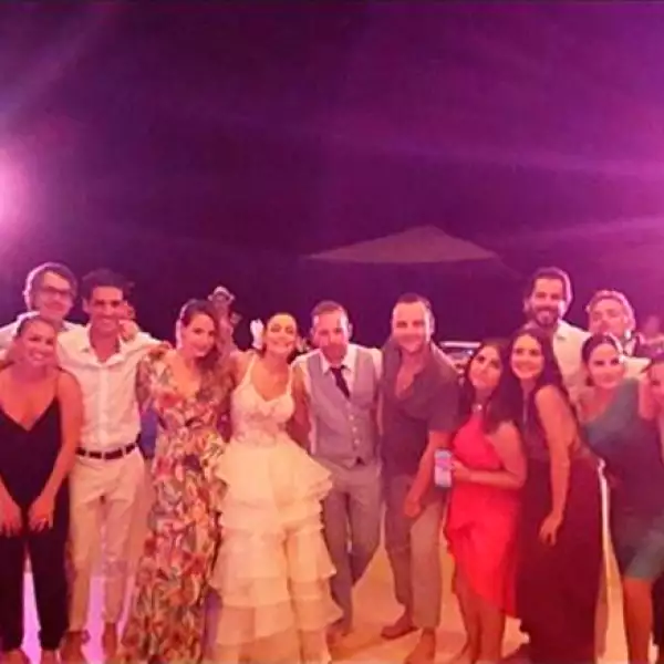 Los mejores amigos de la pareja los acompañaron y celebraron este matrimonio.