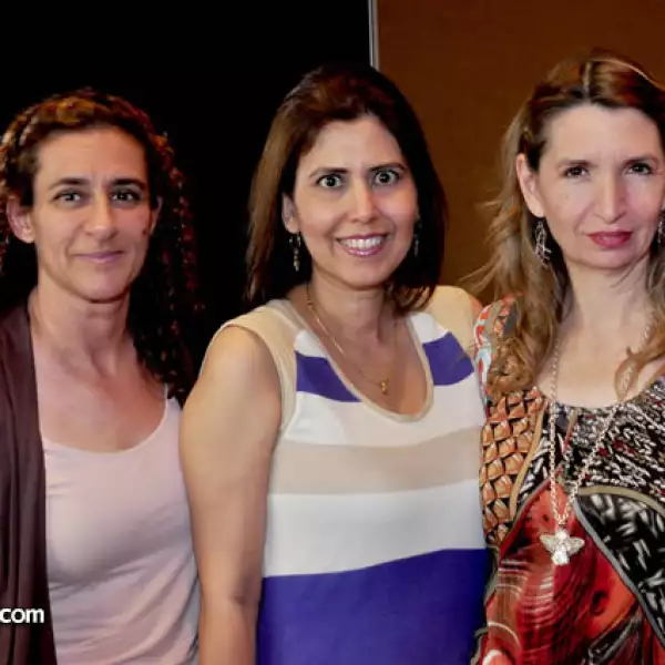 Olivia Marcos de García, Yayis de Rodríguez y Miriam de Mancilla