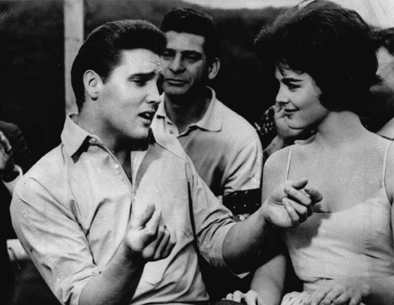 El Rey del Rock fue reconocido por su gran talento al cantar y bailar.