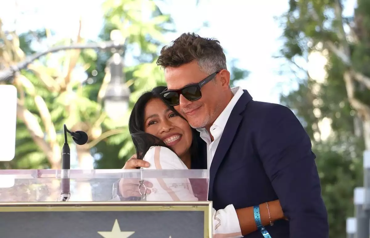 Yalitza y Alejandro Sanz.