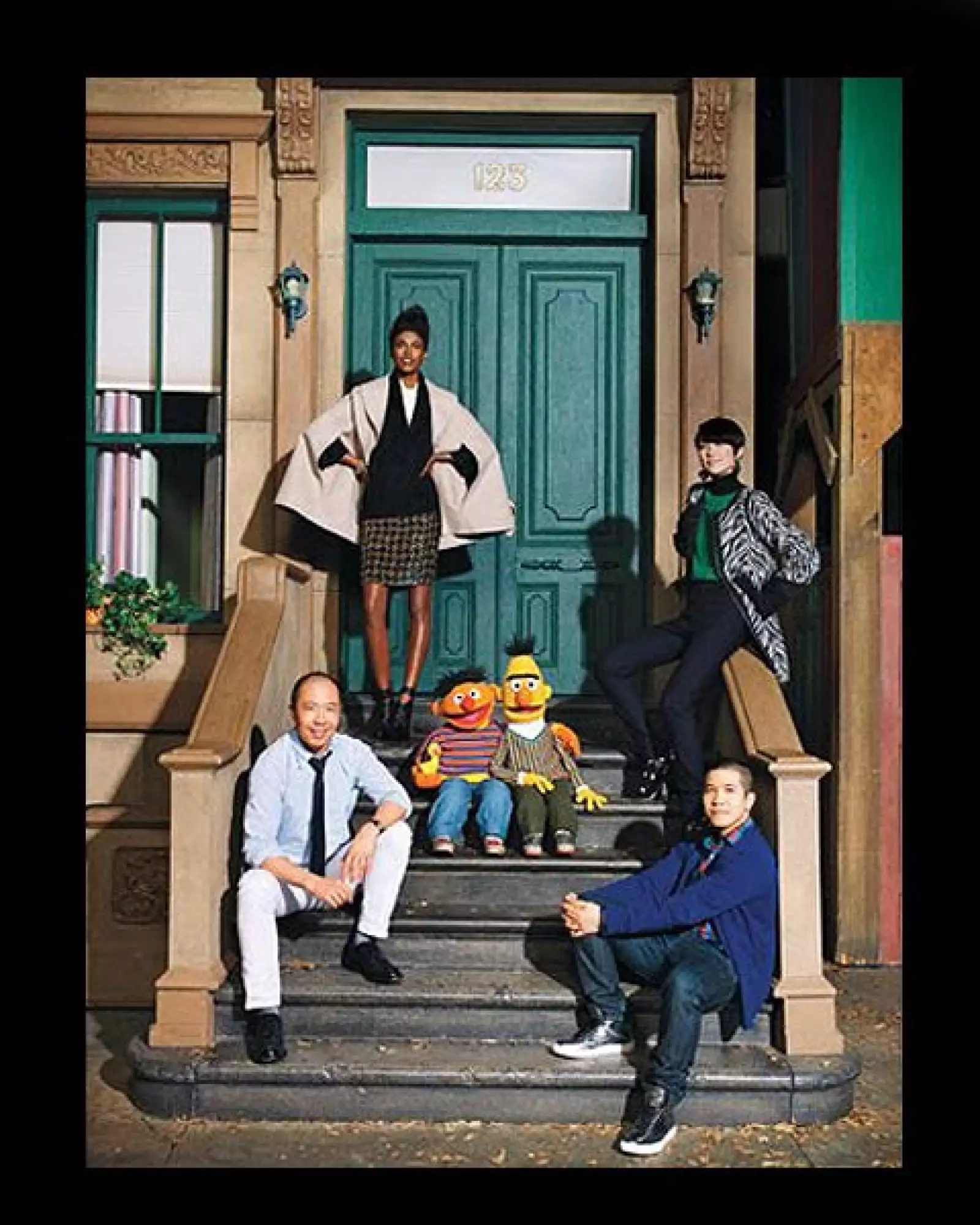 Derek Lamm y Thakoon Panichgul con Beto y Enrique.