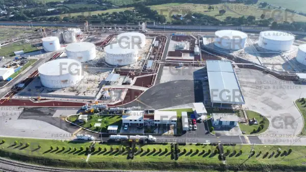 En la imagen, la planta en la que fue decomisado el presunto combustible irregular.