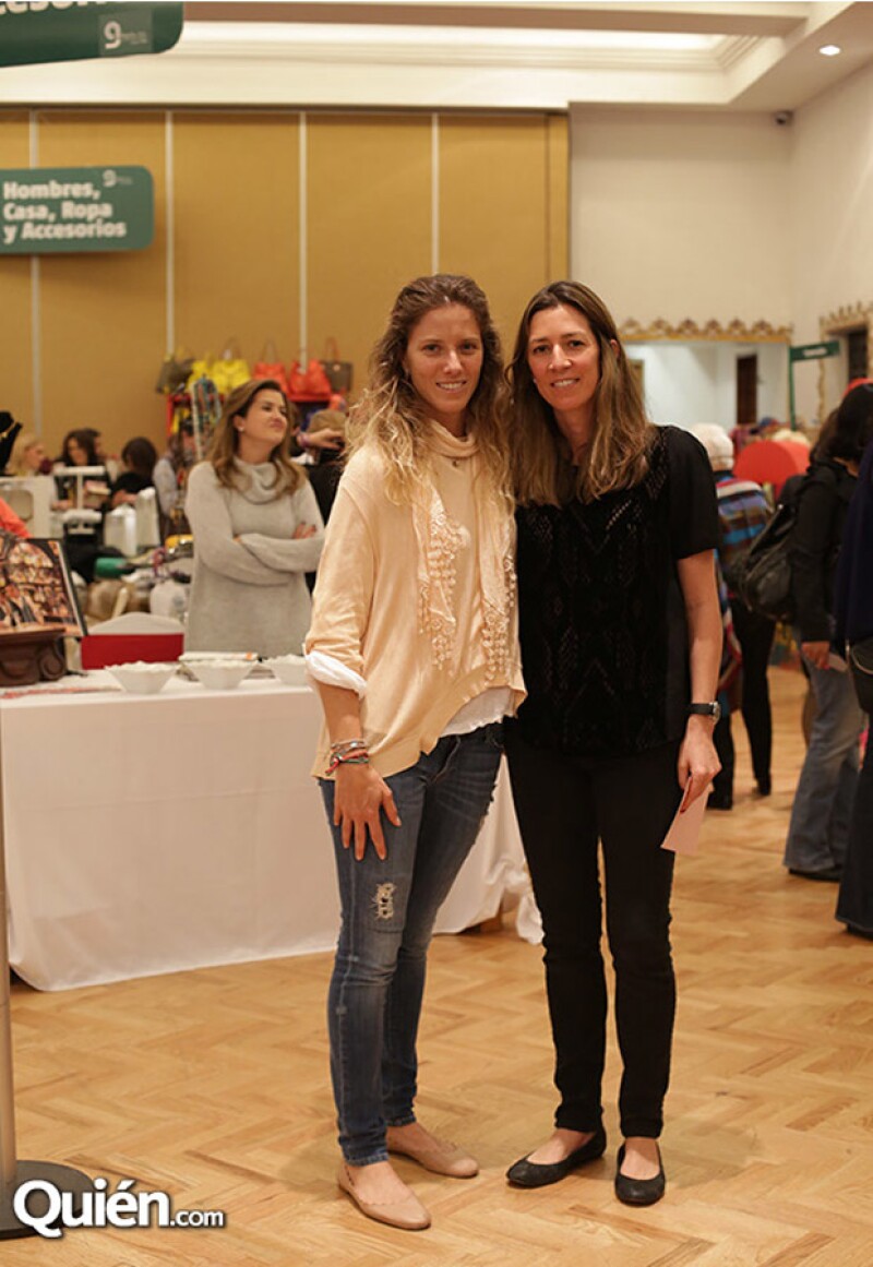 Sharon Fastlicht y Laura Laviada apoyando esta noble causa.