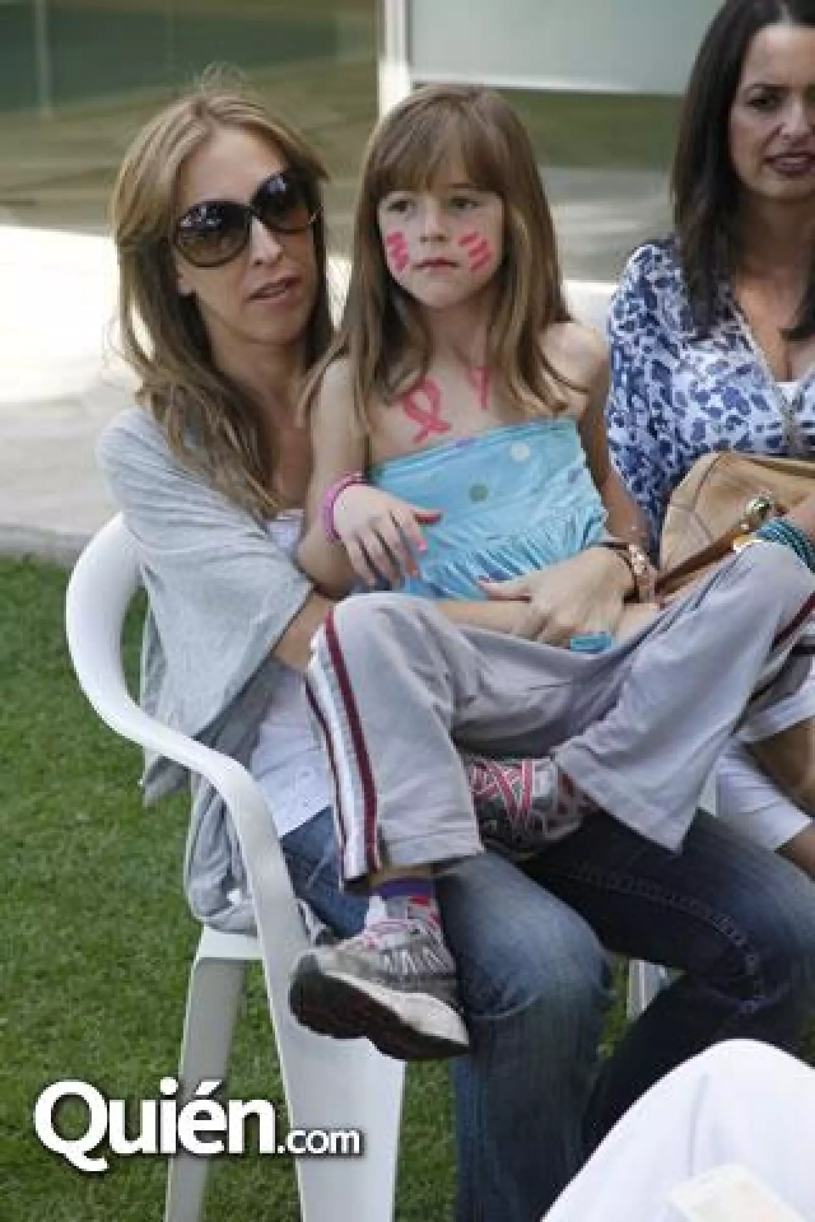 Mara Orvañanos y Pía Gómez