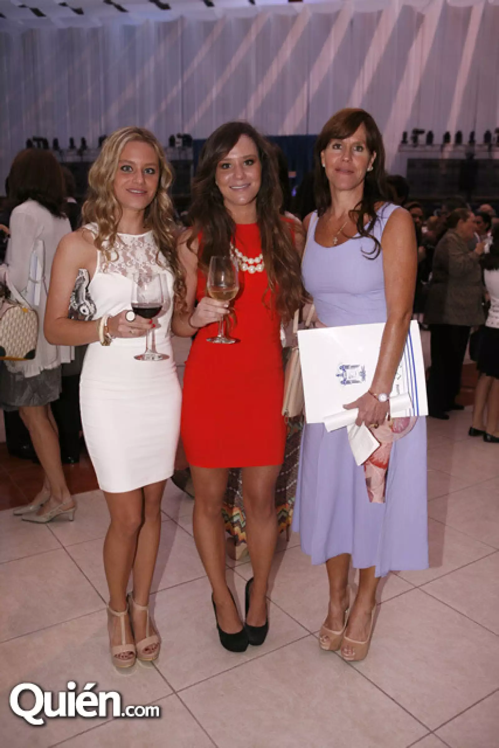 Ana Belen Lorenzo,Paola Lorenzo,Susana Solana