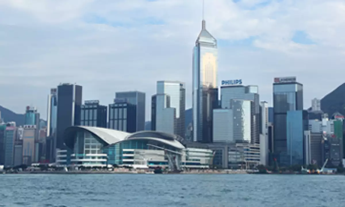 La creencia en el feng shui está tan extendida en Hong Kong que una ley permite a los ciudadanos solicitar al gobierno que pague rituales de limpieza cuando su feng shui es afectado por otra construcción local. (Foto: Getty Images)