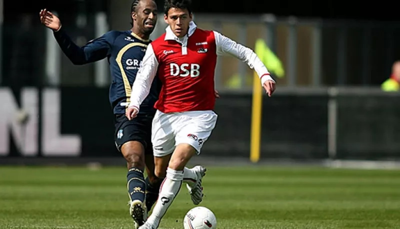 El defensa Héctor Moreno se ha afianzado como titular en el AZ Alkmaar de holanda