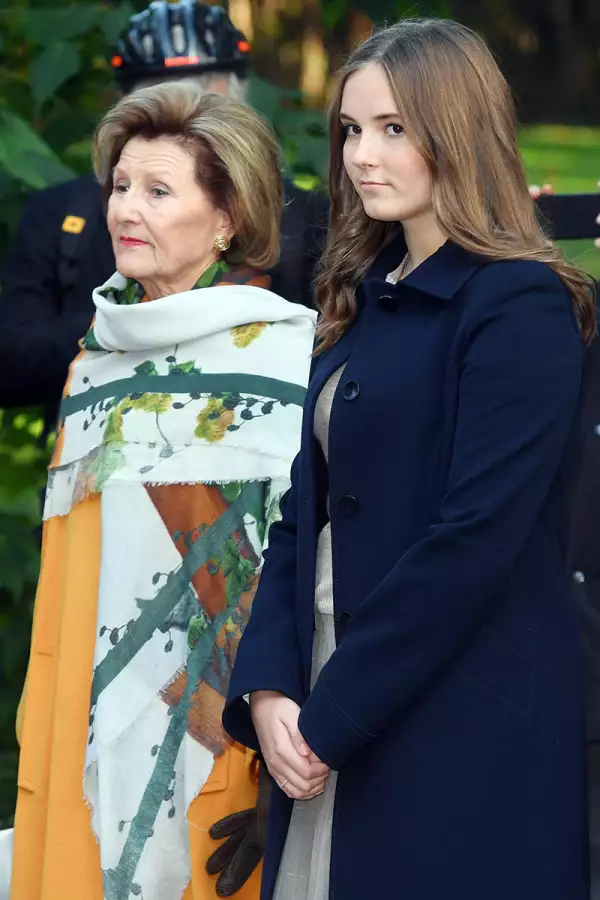 La princesa Ingrid Alexandra y la reina Sonja