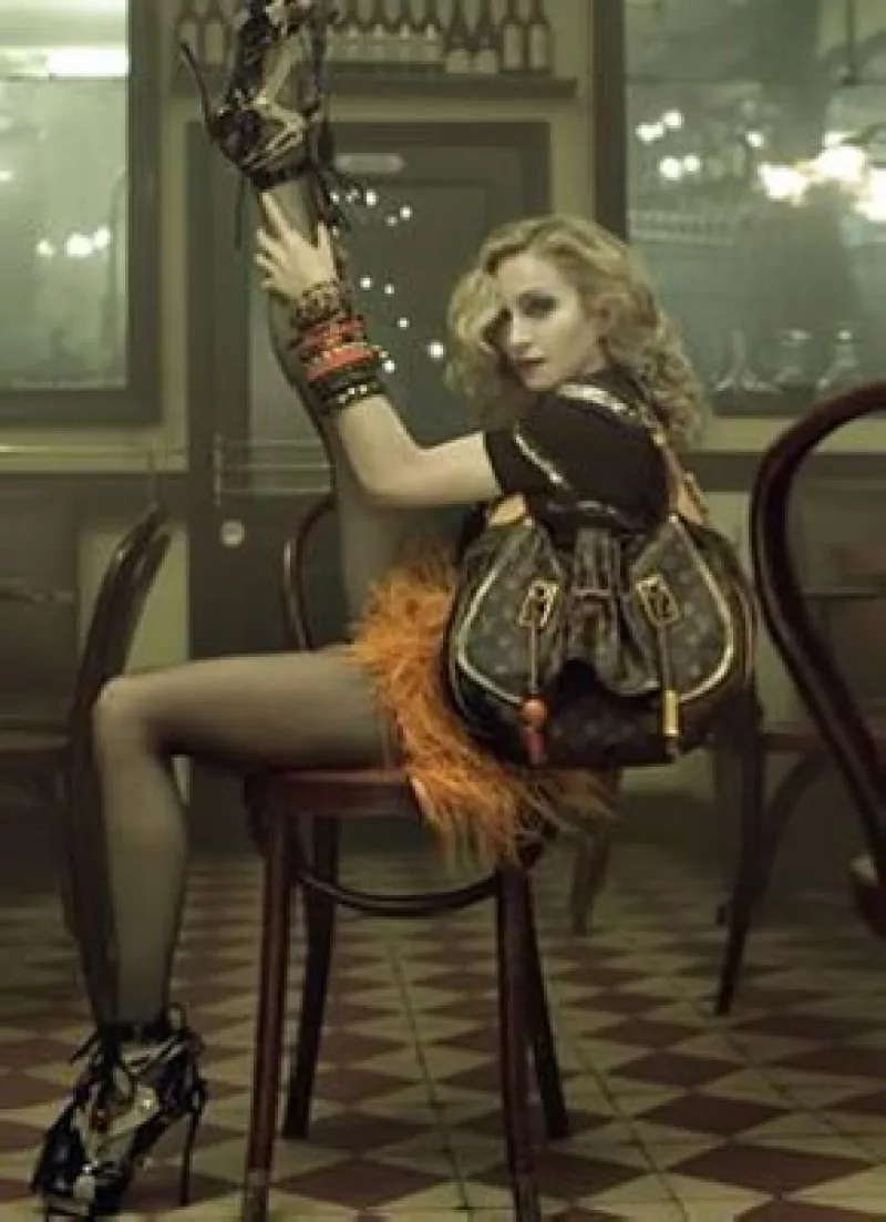 El director creativo de Louis Vuitton comparte sus experiencias después del shooting para la nueva colección de la marca, en la cual la Reina del Pop es la estrella.