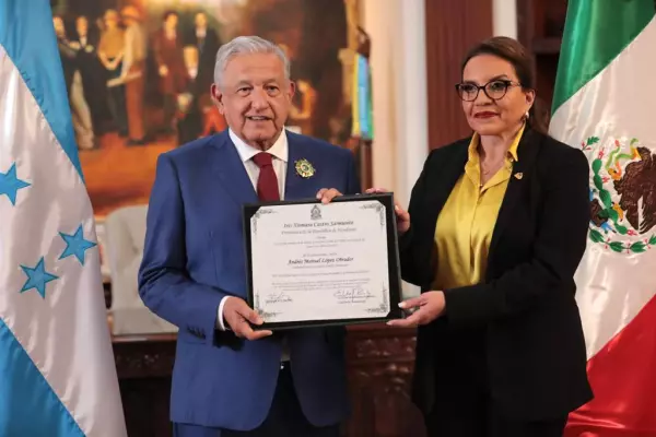 AMLO-Xiomara
