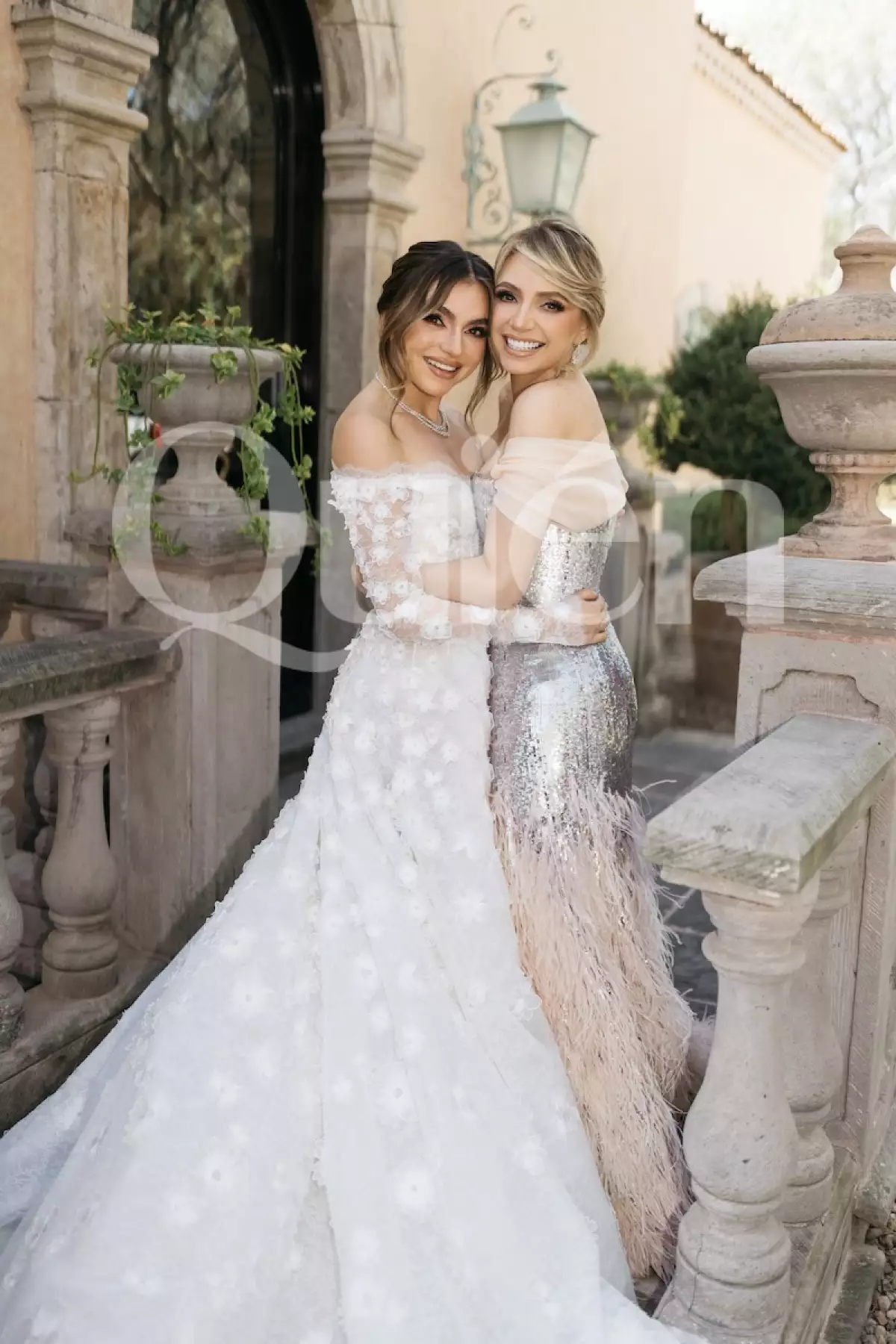 Angélica Rivera y Sofía Castro en la boda de Sofía con Pablo Bernot