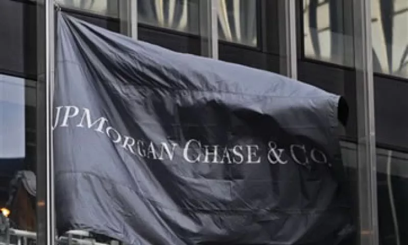 JPMorgan es el primer gran banco en anunciar sus resultados del tercer trimestre. (Foto: AP)